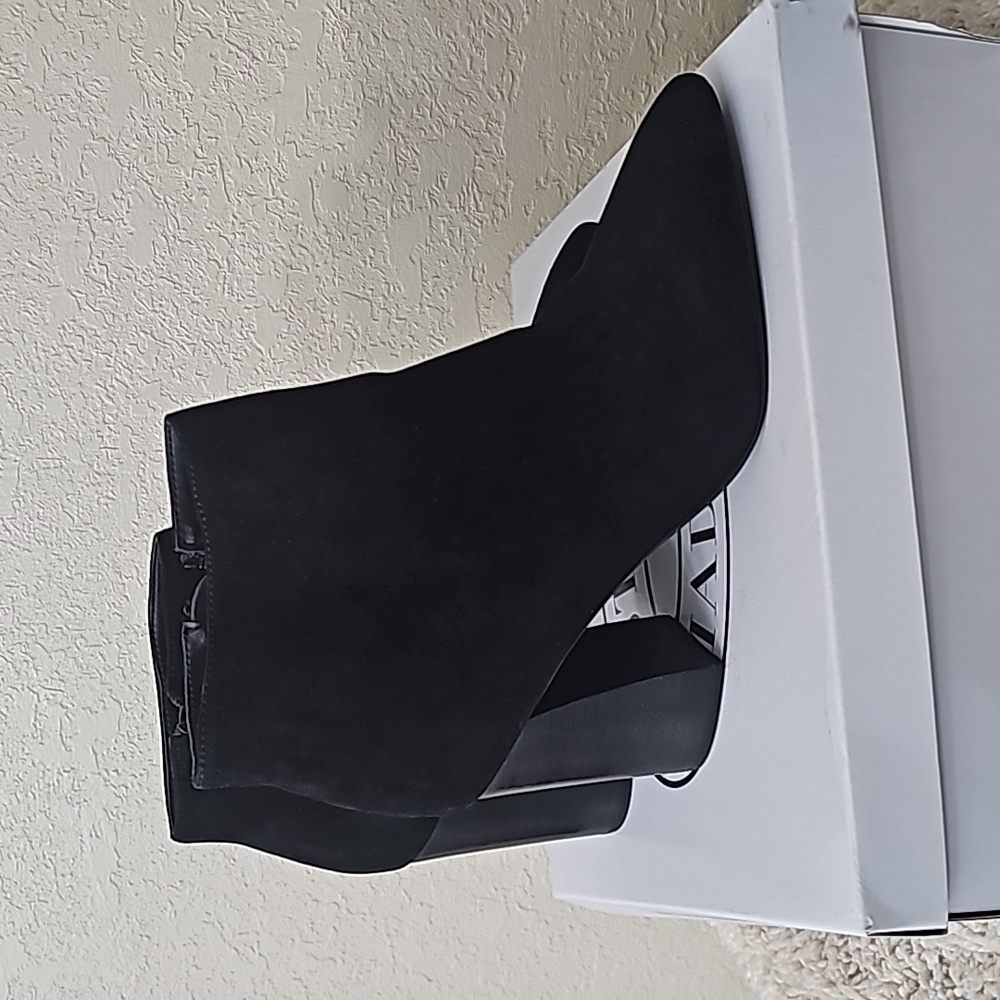 Steve Madden Simmer Boots